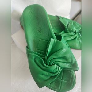 PAS DE ROUGE Leather Sandals, in Green Grass Color Size 40 EU 9 US